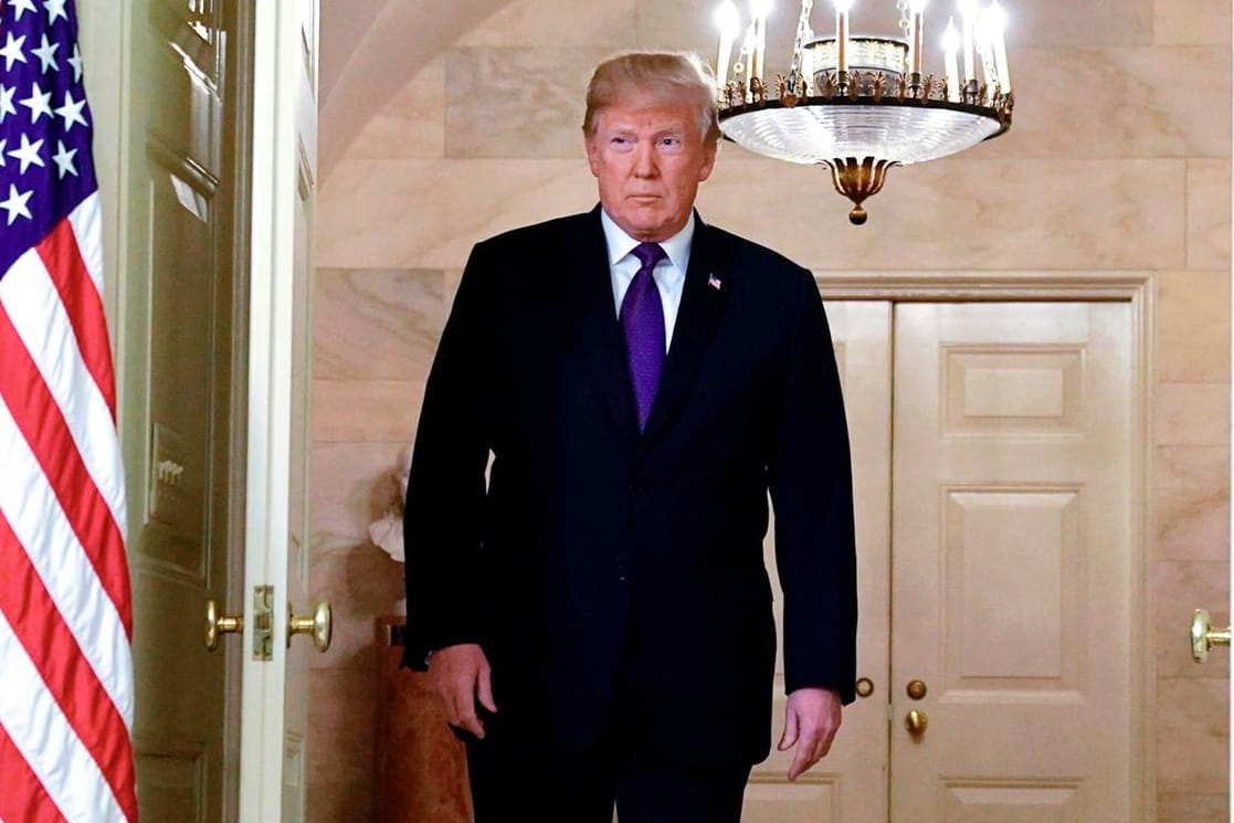 Donald Trump im Weißen Haus: Ex-FBI-Chef James Comey hat den US-Präsidenten erneut scharf kritisiert.