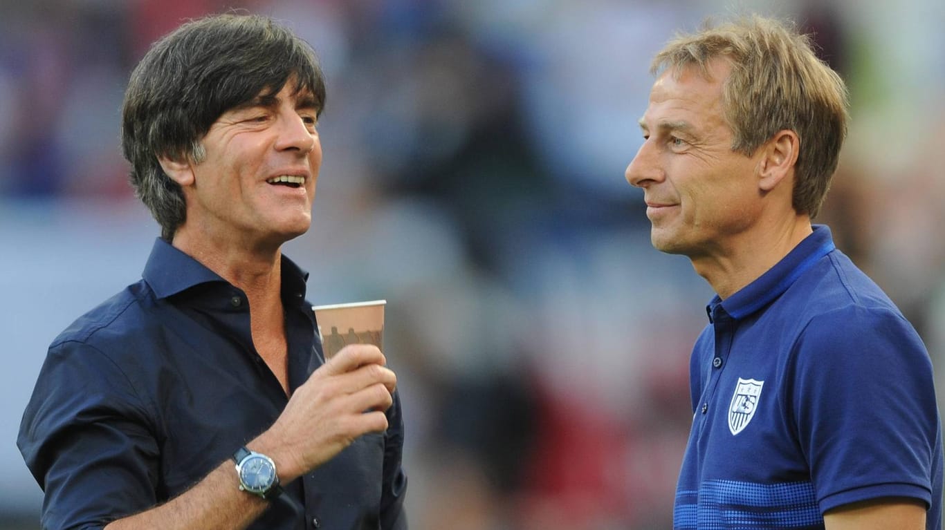 Kennen sich gut aus gemeinsamen Tagen beim DFB: Joachim Löw (l.) und Jürgen Klinsmann.