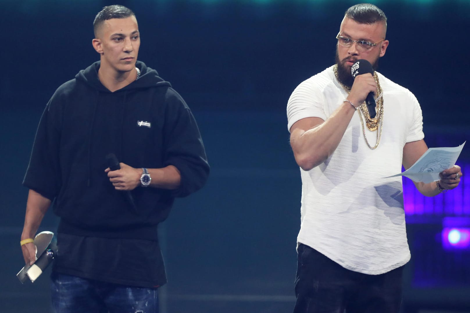 Kollegah und Farid Bang erhalten den Echo Hip-Hop/Urban National: Die Rapper stehen wegen antisemitischen Zeilen auf ihrem neuen Album in der Kritik.