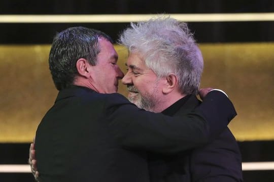 Pedro Almodóvar und Antonio Banderas verstehen sich sehr hut.