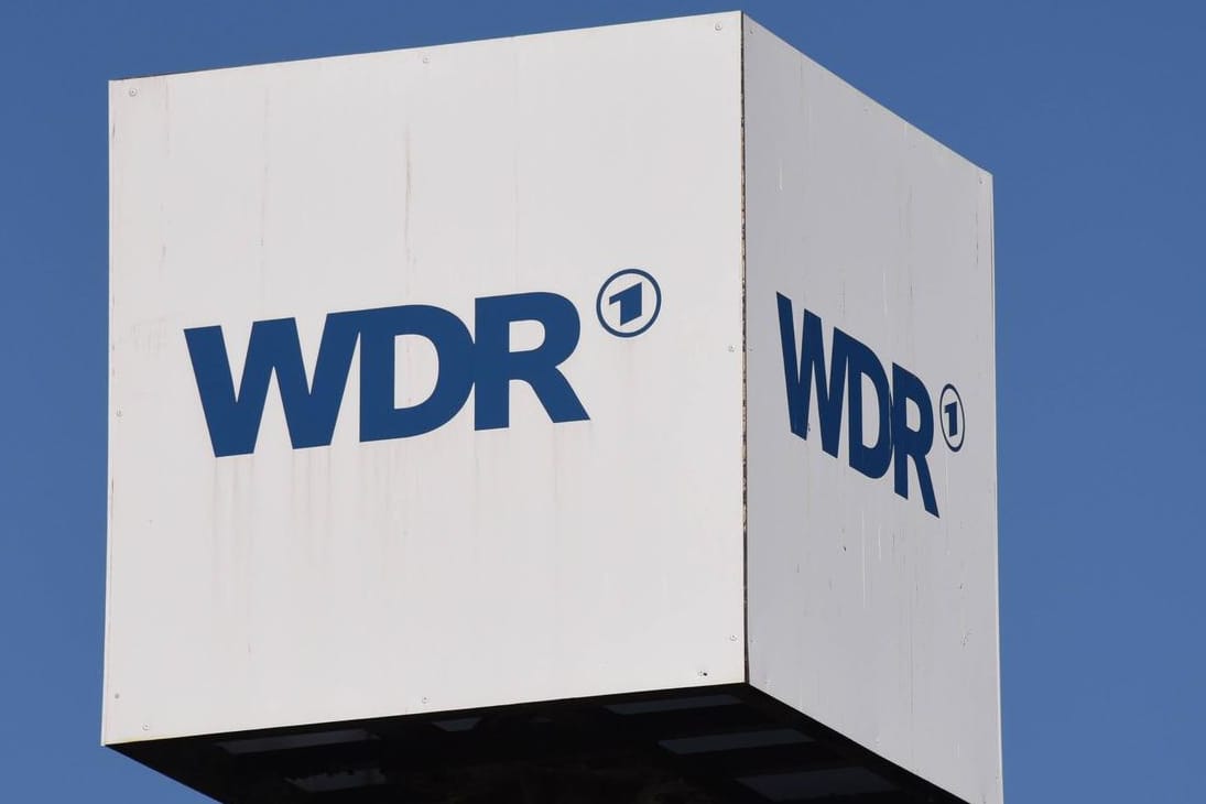 Das Logo des Westdeutschen Rundfunks (WDR): Weitere WDR-Mitarbeiterinnen sollen von Kollegen sexuell belästigt worden sein.