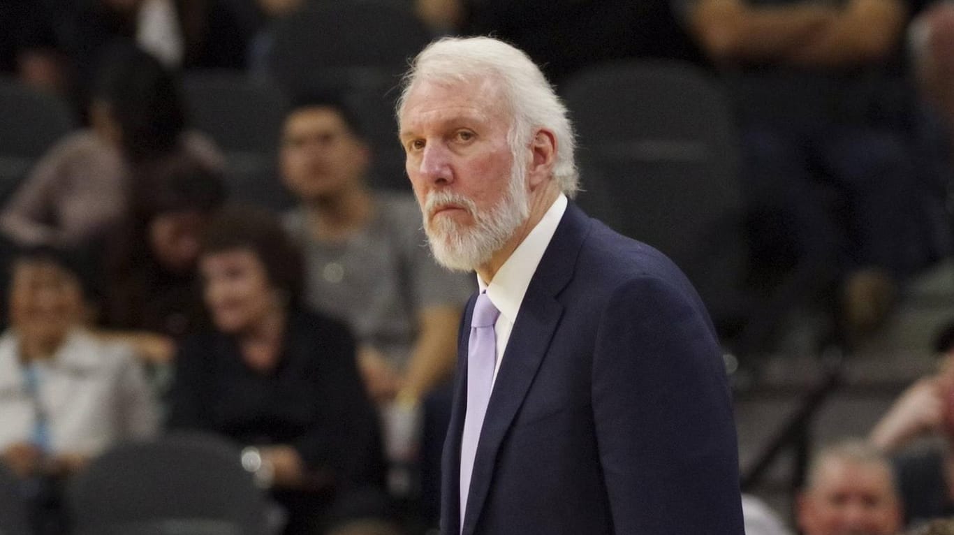 Gregg Popovich: Mitten in den Playoffs muss der NBA-Coach den Tod seiner Ehefrau verkraften.