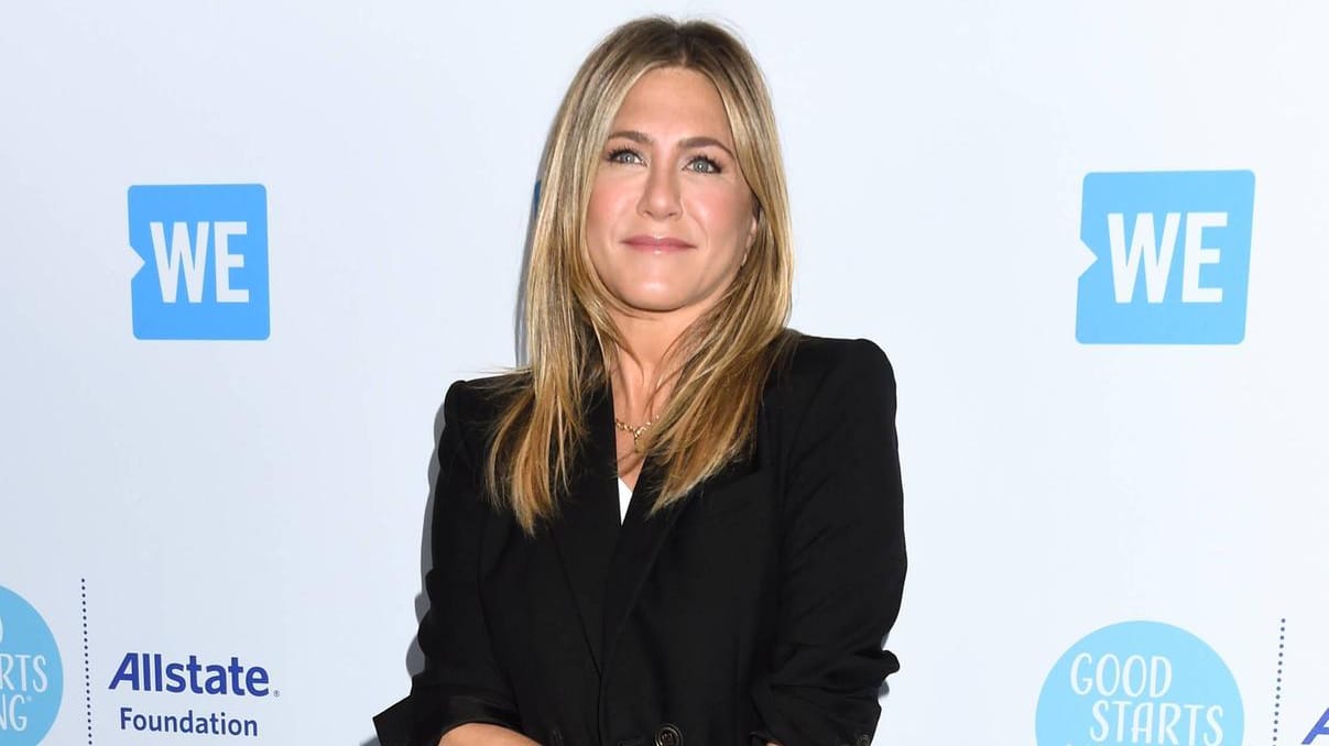 Schon wieder Single: Auch die zweite Ehe von Jennifer Aniston ist in die Brüche gegangen – jetzt zeigt sie sich erstmals nach der Trennung.