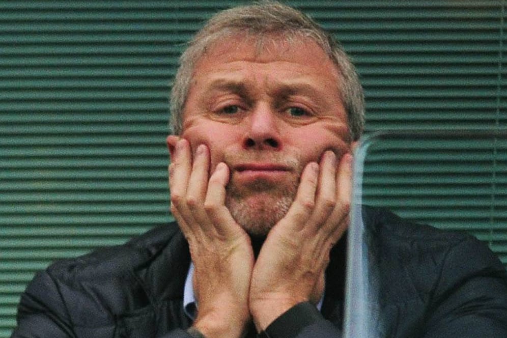 Roman Abramowitsch: Der russische Investor ist mit seinen Beratern noch auf der Suche nach einem neuen Chelsea-Trainer.