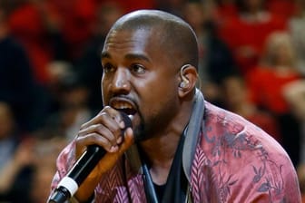 Der US-Rapper Kanye West zieht es zurück in die Öffentlichkeit.