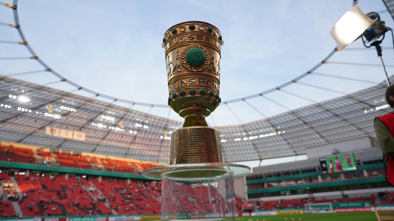Objekt der Begierde: Diese Trophäe erhält der Sieger im DFB-Pokalwettbewerb.