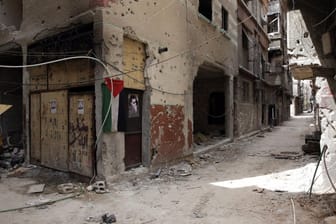 Eine leere Straße in Jarmuk im Jahr 2015: Das Flüchtlingslager wurde lange von islamistischen Rebellen kontrolliert.