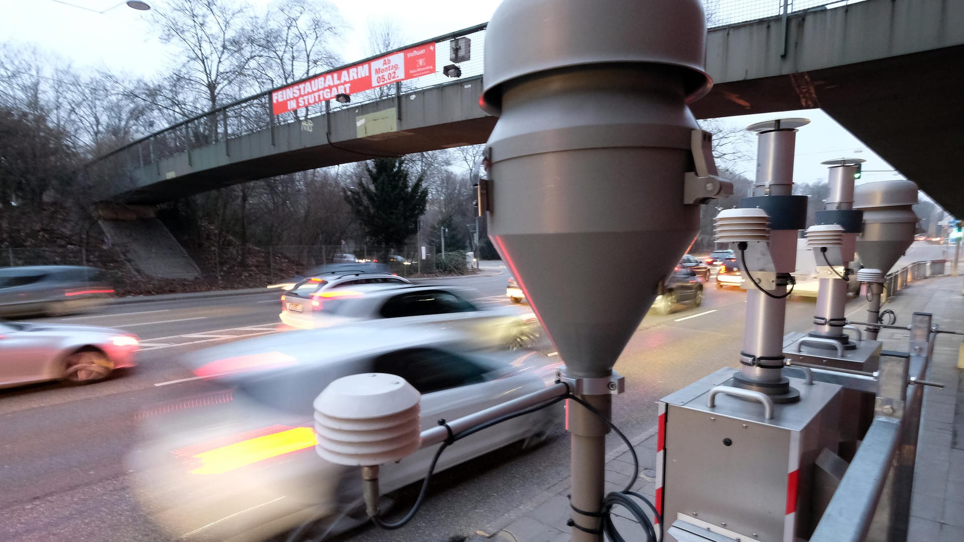 Luftmessstation: Die Stickoxid-Messstationen in Deutschland sollen überprüft werden. Luftmessstation: Die Stickoxid-Messstationen in Deutschland sollen überprüft werden.