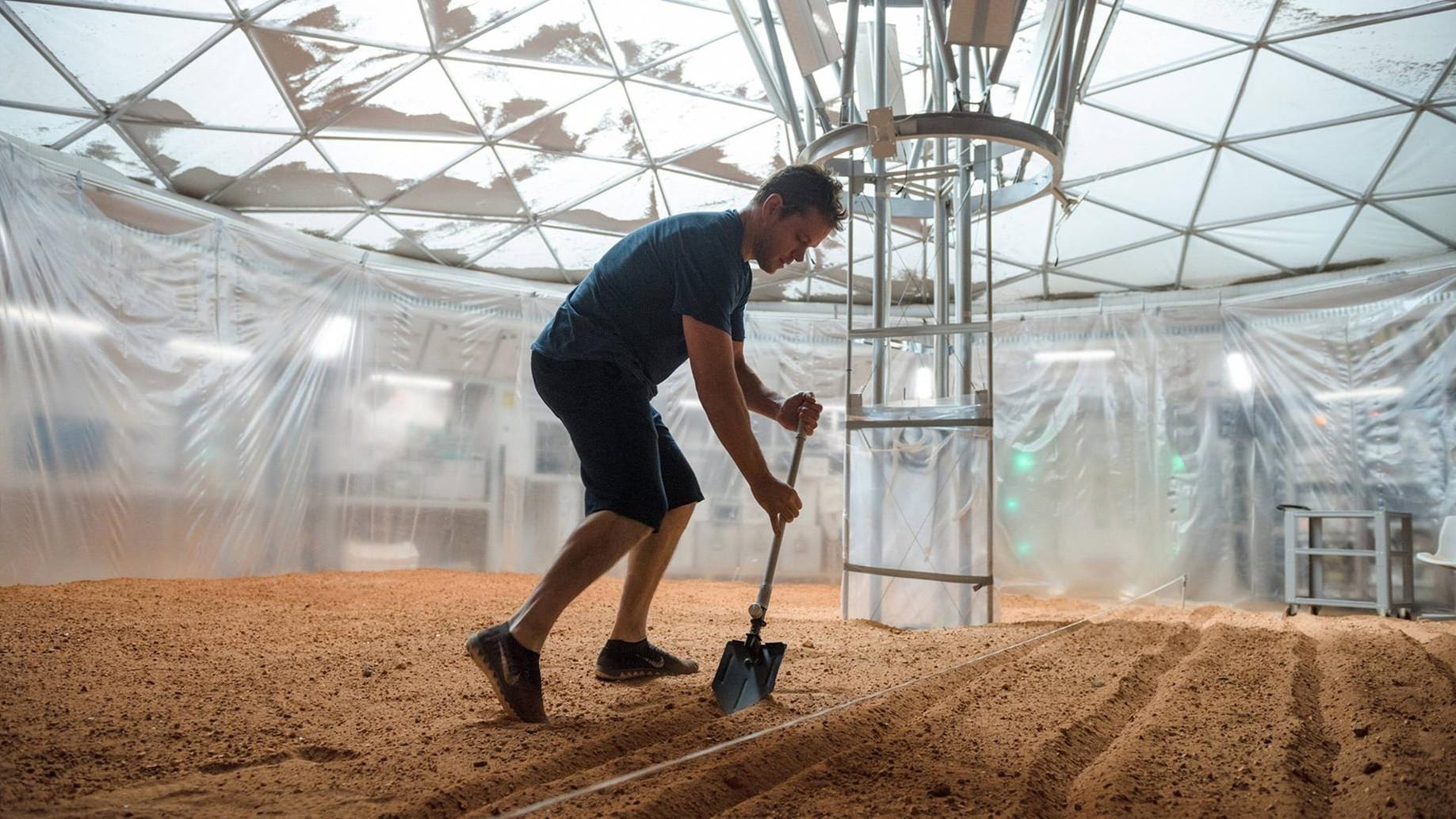 "Der Marsianer": Astronaut Mark Watney (Matt Damon) kämpft auf unserem roten Nachbarplaneten ums Überleben.