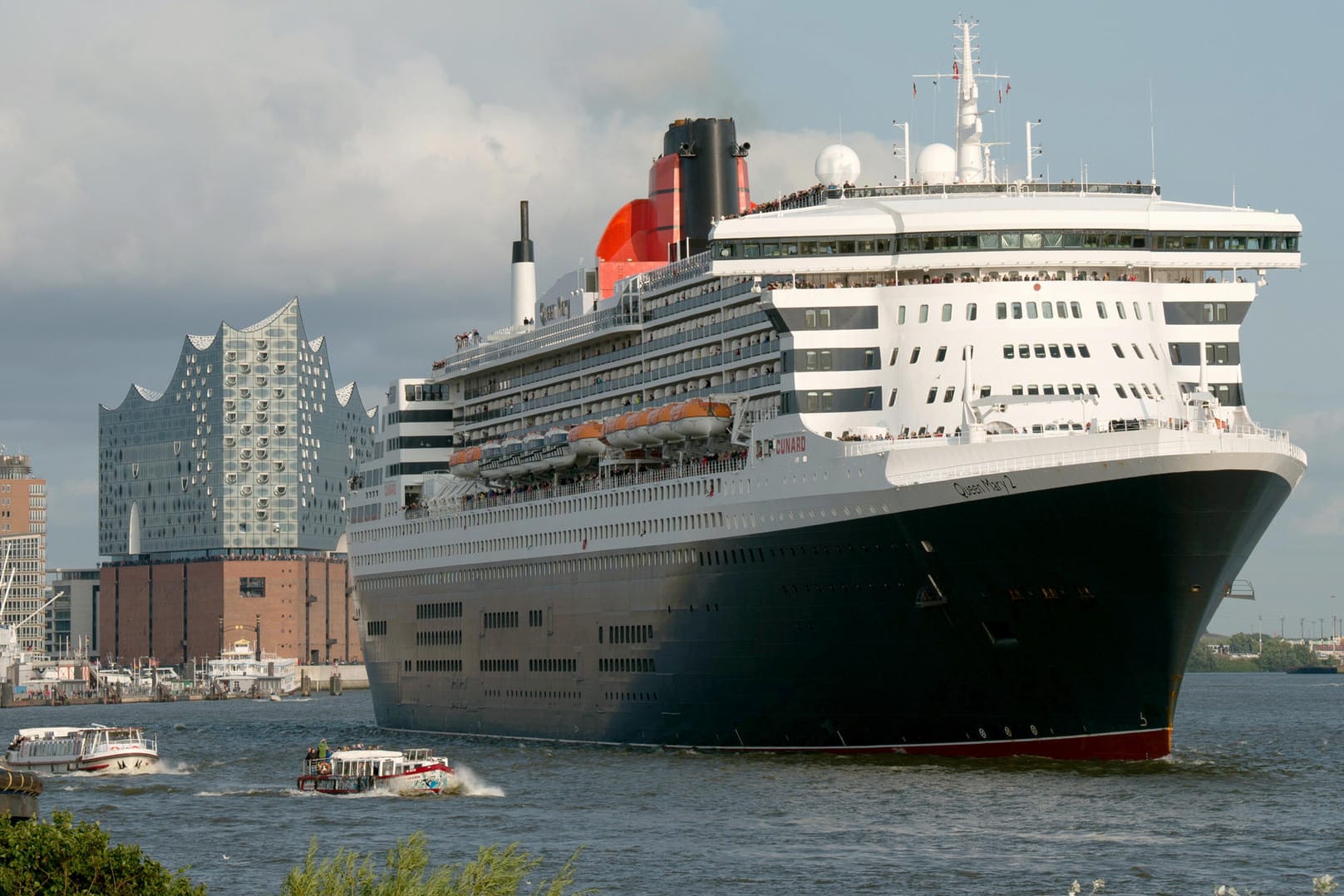Das Kreuzfahrtschiff "Queen Mary 2": Ein Bundeswehrsoldat verband seinen Umzug mit einer Kreuzfahrt und blieb auf den Kosten sitzen.