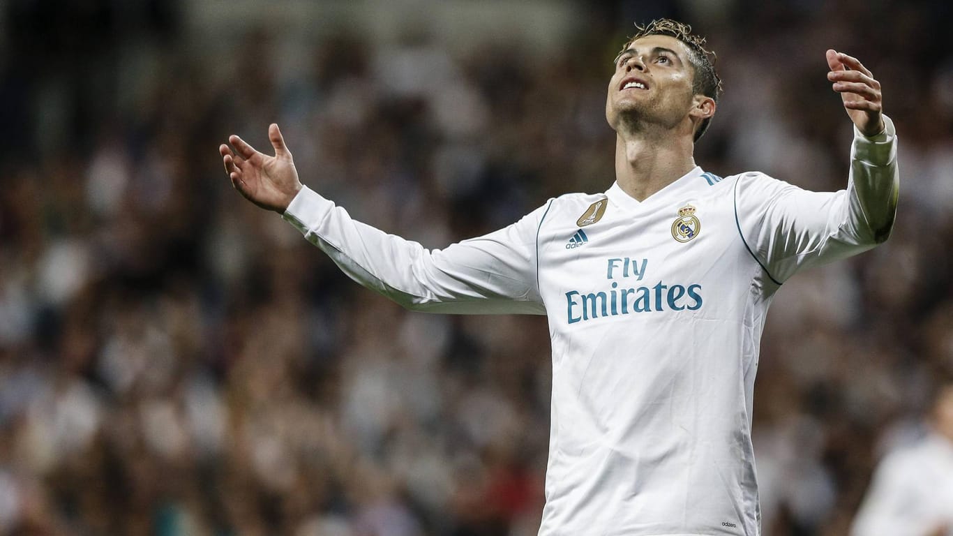Cristiano Ronaldo hat für Real Madrid seit 2009 433 Pflichtspiele absolviert, in denen er 448 Tore erzielte.