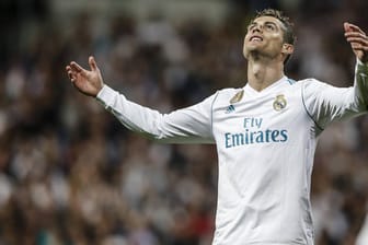 Cristiano Ronaldo hat für Real Madrid seit 2009 433 Pflichtspiele absolviert, in denen er 448 Tore erzielte.