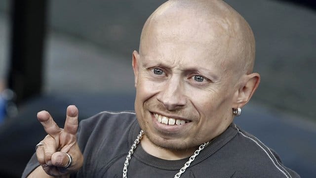 Verne Troyer 2008 bei der Premiere des Spielfilms "The Love Guru".