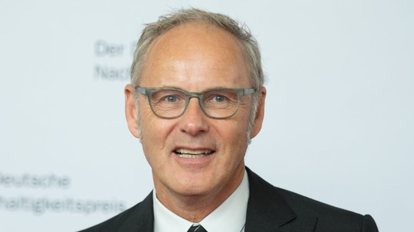 Reinhold Beckmann 2016 bei der Verleihung des Deutschen Nachhaltigkeitspreises.