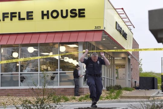 Die Polizei hat den Tatort bei Nashville abgesperrt.