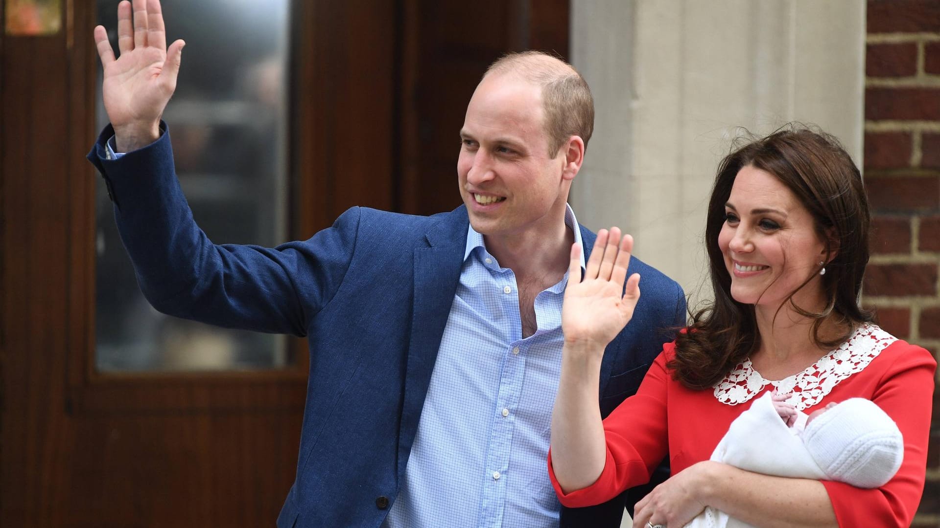 William und Kate: Die frisch gebackenen Eltern verabschieden sich.