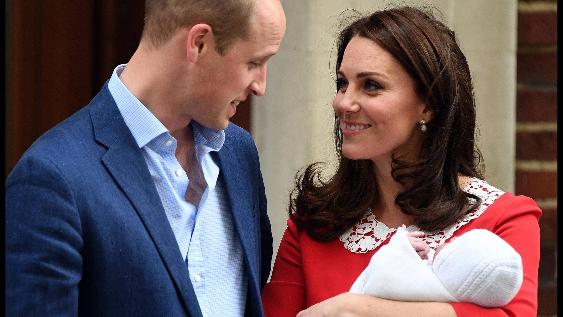 Im Babyglück: Prinz William und Herzogin Kate freuen sich überschwänglich über ihr drittes Kind. Im Babyglück: Prinz William und Herzogin Kate freuen sich überschwänglich über ihr drittes Kind.
