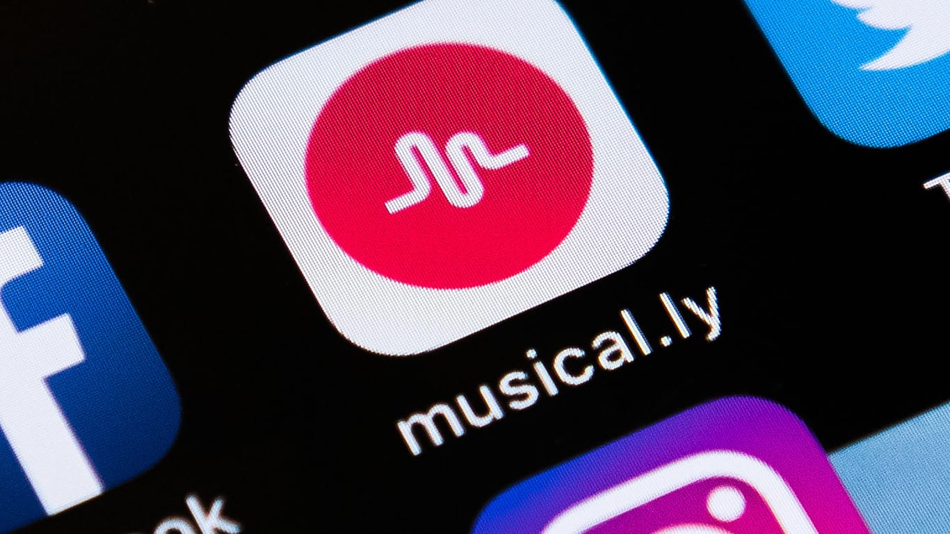 Musical.ly: Die Video-App verführt viele junge Mädchen dazu, sich freizügig im Internet zu präsentieren.