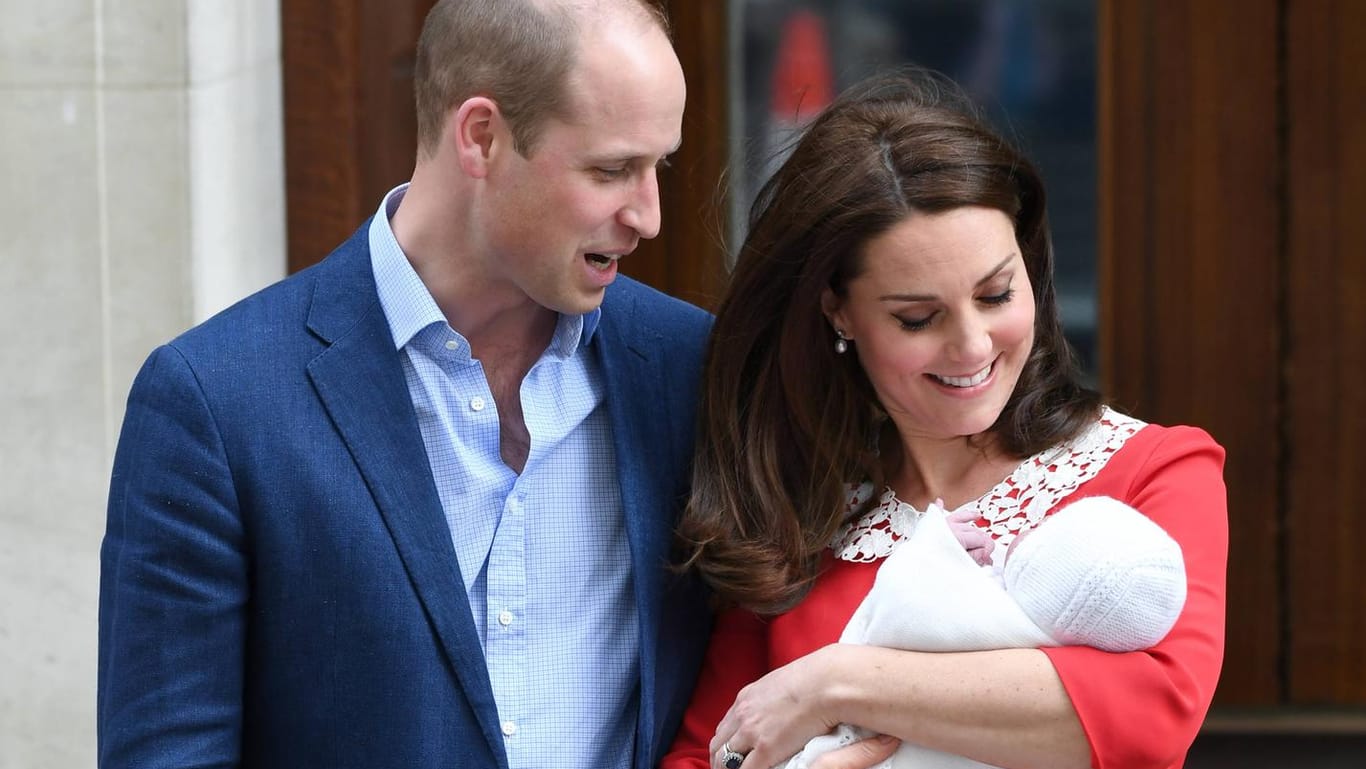 Jetzt ist er dreifacher Vater: Prinz William plaudert jetzt erste Details über seinen Sohn aus.