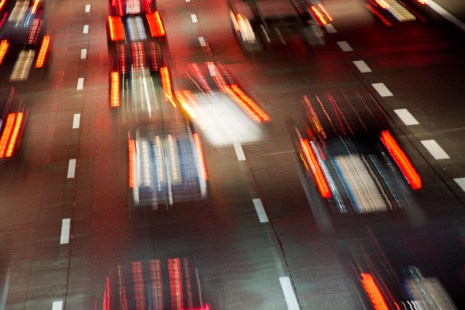 Autos auf einer Autobahn