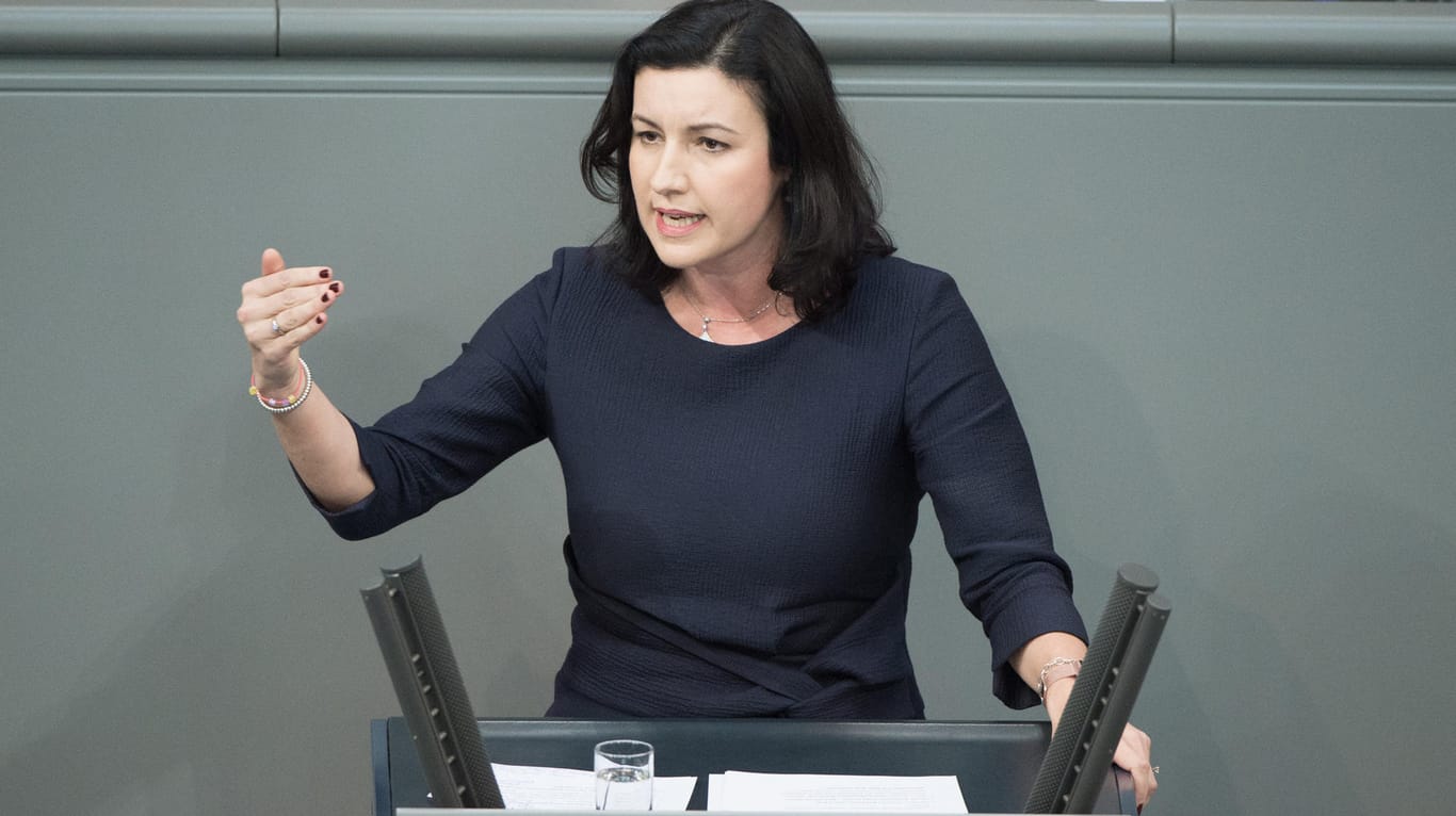Dorothee Bär im Bundestag: Die CSU vermarktete sie als Quasi-Ministerin. Mit Erfolg.