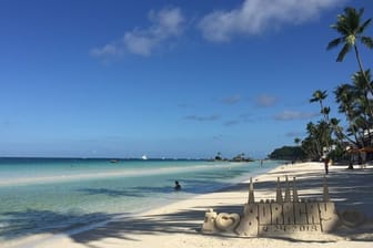 2017 wurde Boracay vom Reisemagazin "Condé Nest Traveler" noch zur "schönsten Insel der Welt" gekürt.
