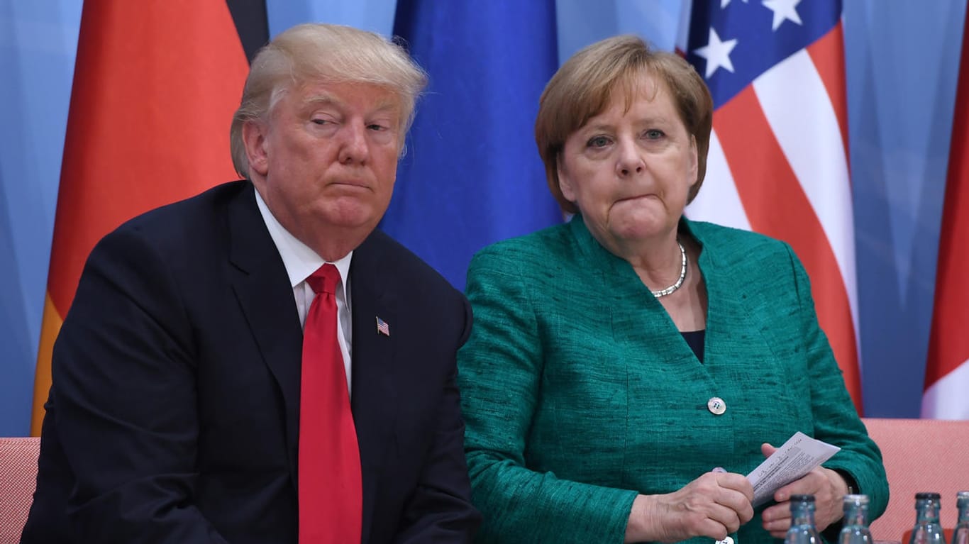 Donald Trump und Angela Merkel bei einem Treffen 2017: Die deutsche Regierung rechnet mit US-Strafzöllen auf Stahl und Aluminium ab Mai.
