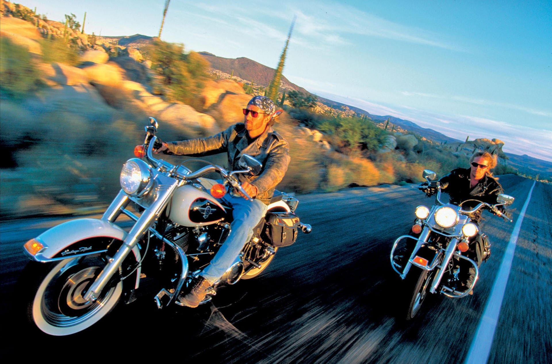 Harley-Fahrer auf Tour: In Nevada fühlt man sich fast wie Jack Nicholson und Peter Fonda im Klassiker "Easy Rider".