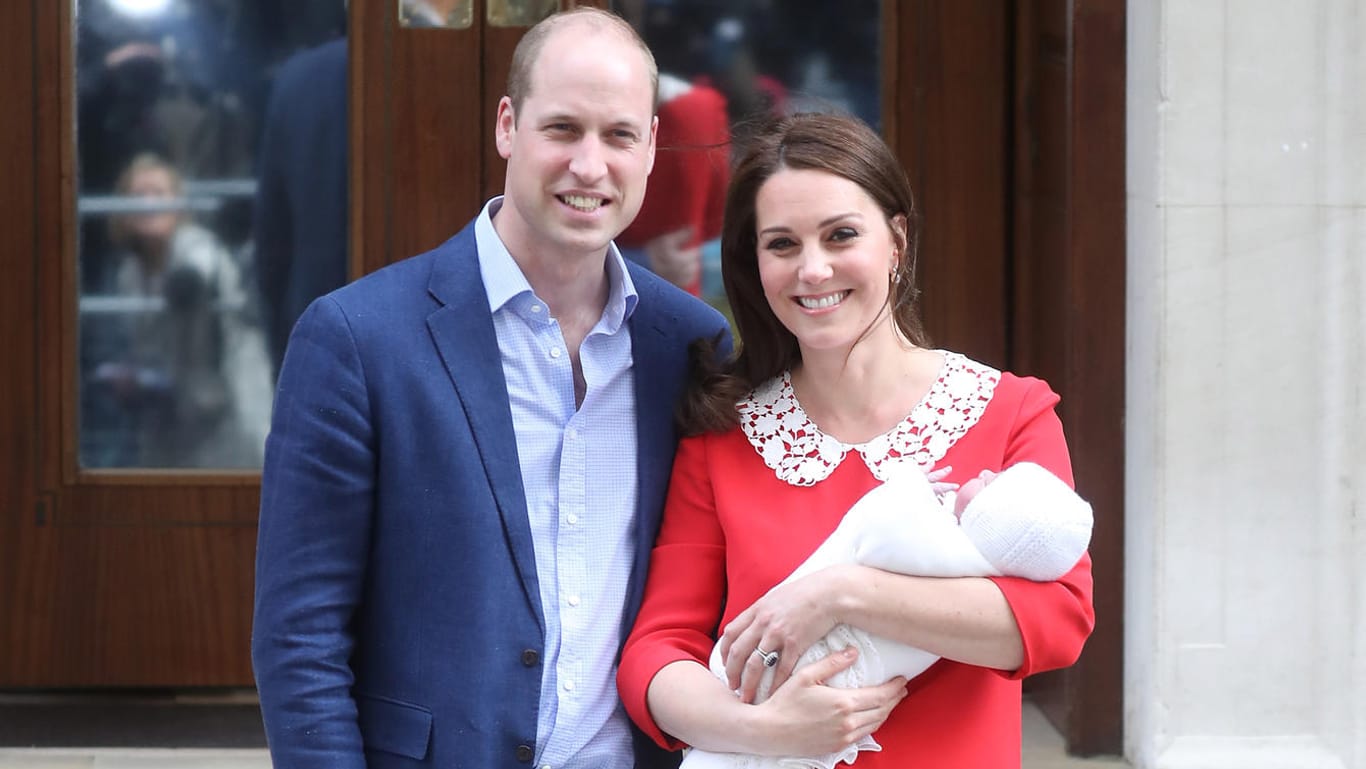 Prinz William und Herzogin Kate: Nur wenige Stunden nach der Geburt präsentierte das Paar am Montag den neugeborenen Prinzen.