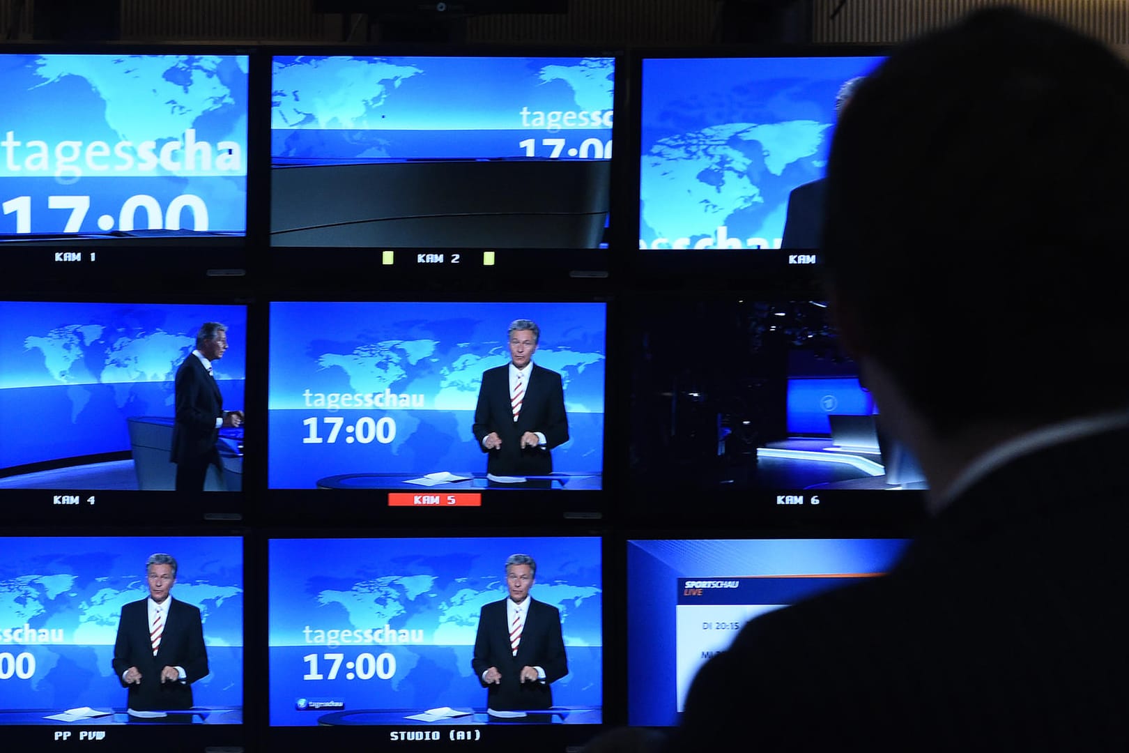 Das "Tagesschau"-Studio in Hamburg: Bei der Debatte um die zukünftige Höhe des Rundfunkbeitrags konnten sich Sender und Politik nicht einigen.