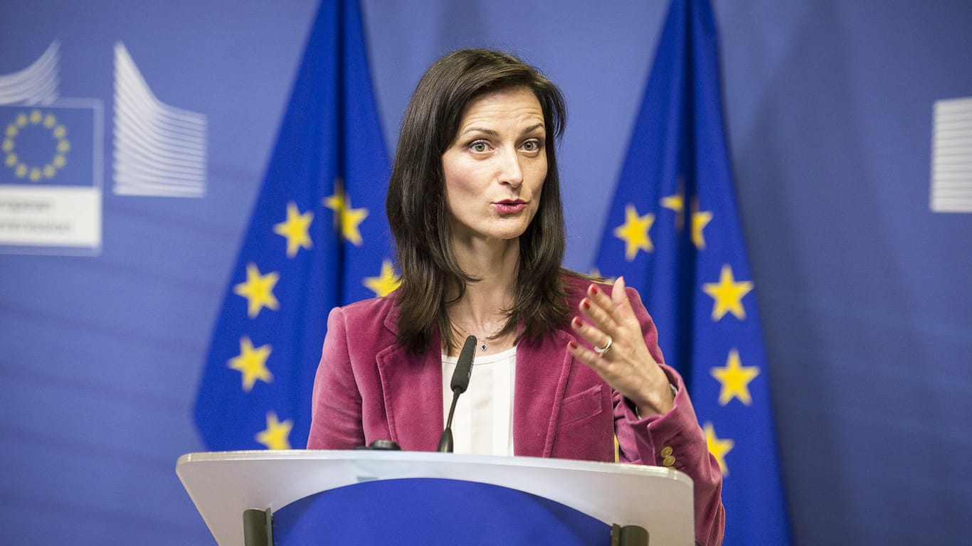 Pressekonferenz der EU-Kommission zu "Fake News"