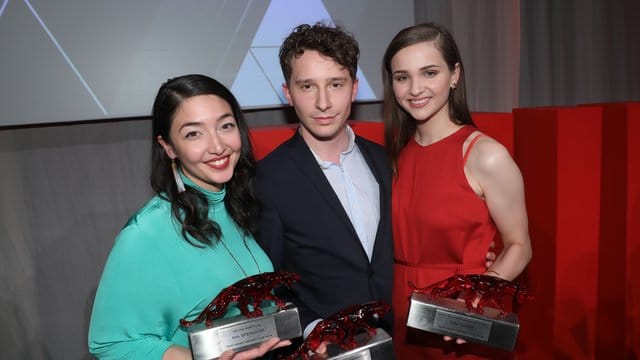 Die Preisträger (l-r): Mia Spengler ("Bester Debütfilm"), Jonathan Berlin ("Bester Schauspieler") und Lisa Vicari ("Beste Schauspielerin").