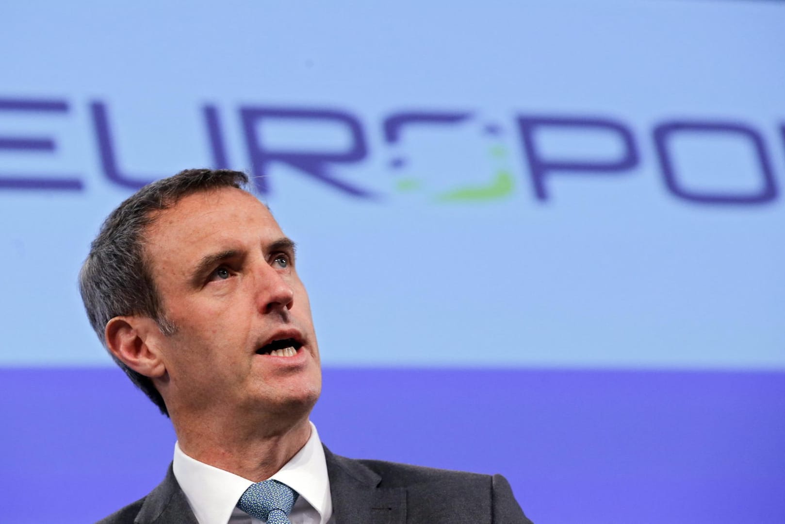Europol-Chef Rob Wainwright: Polizeibehörden haben wichtige IS-Propagandakanäle lahmgelegt.