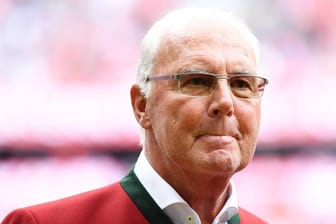Franz Beckenbauer: Der Kaiser hat sich aus dem operativen Geschäft bei den Bayern längst zurückgezogen.