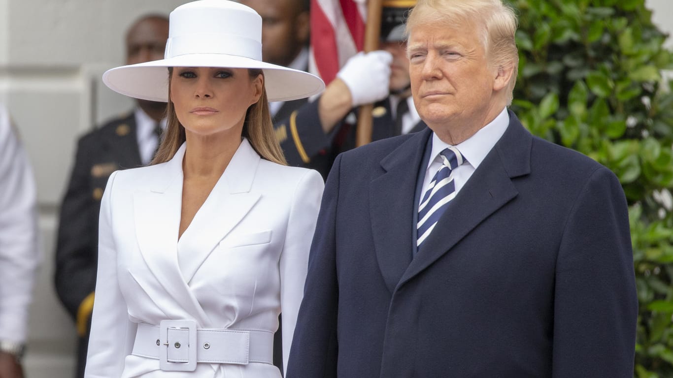 Melania und Donald Trump: Für den Geburtstag seiner Frau legte sich der US-Präsident nicht ins Zeug.