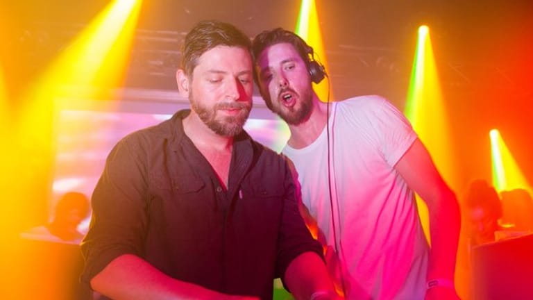 Das DJ-Duo Moonbootica feiert bald 20-jähriges Jubiläum.