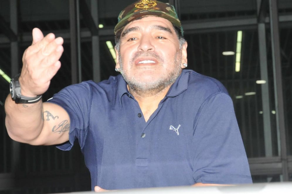 Diego Maradona, hier bei einem besuch in Indien. Seine Trainerkarriere ist nicht von Erfolg gekrönt.