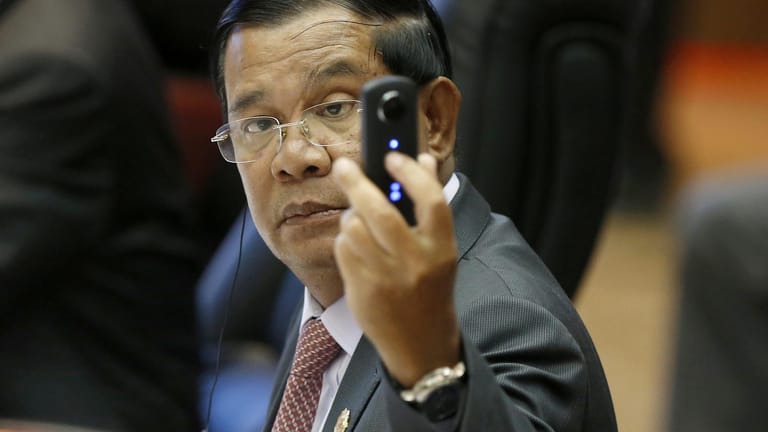 Staatschef Hun Sen: Demnächst stellt er sich der Wiederwahl. Damit dabei wirklich alles glatt geht, gibt es neuerdings noch einen weiteren Feiertag.