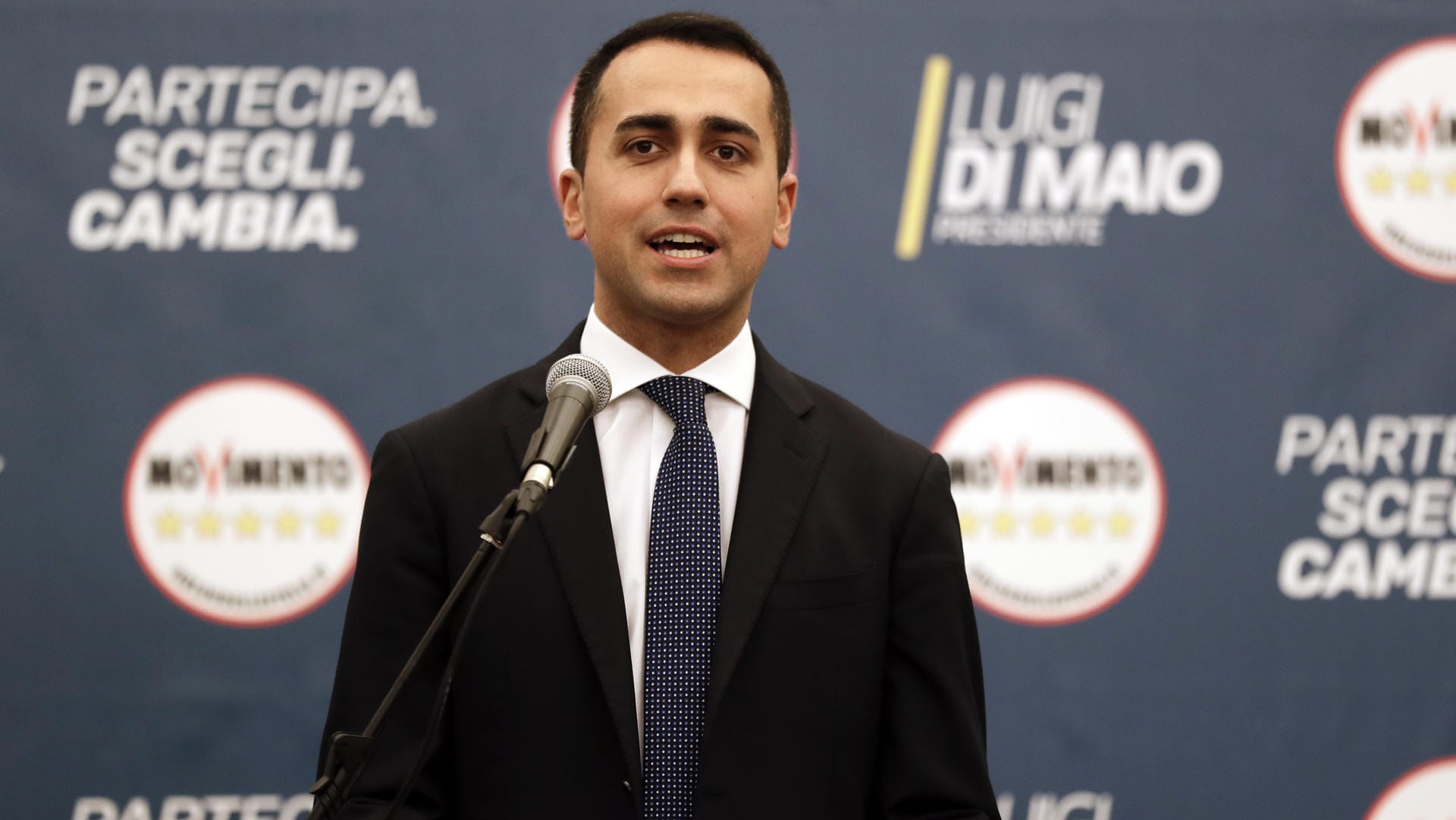 Luigi Di Maio: Der Fünf-Sterne-Parteichef sieht keinen anderen Ausweg als Neuwahlen in Italien. Luigi Di Maio: Der Fünf-Sterne-Parteichef sieht keinen anderen Ausweg als Neuwahlen in Italien.