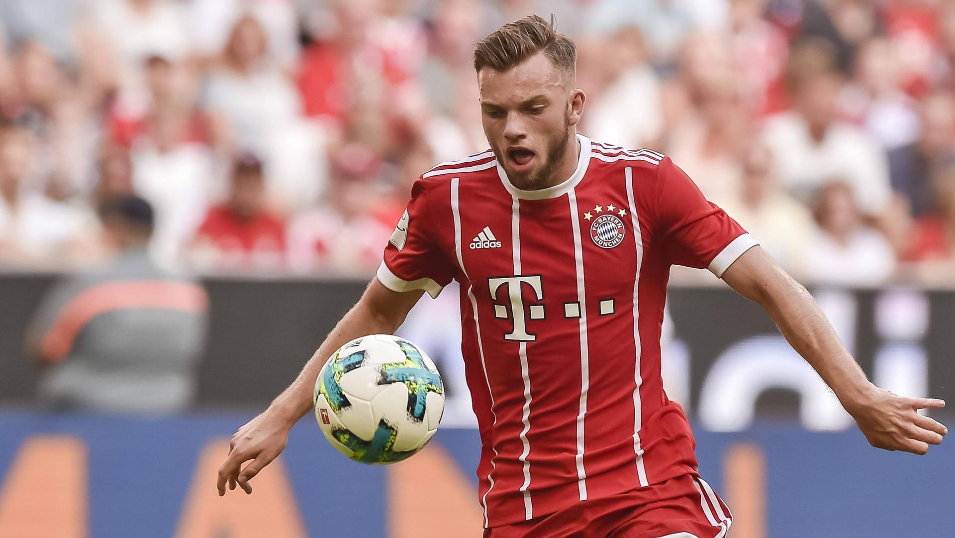 Manuel Wintzheimer: Nach fünf Jahren beim FC Bayern zieht es den deutschen U19-Nationalspieler in den Norden. Manuel Wintzheimer: Nach fünf Jahren beim FC Bayern zieht es den deutschen U19-Nationalspieler in den Norden.