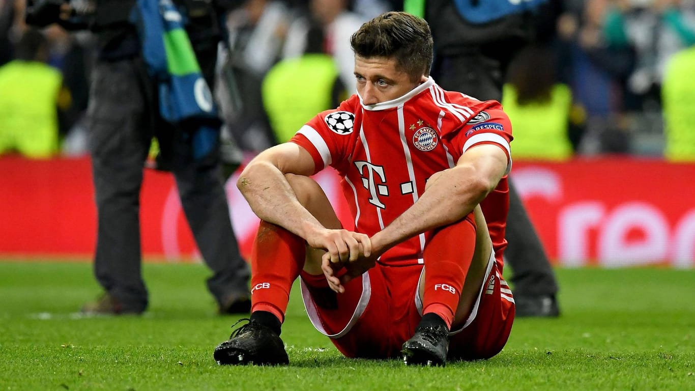Ein enttäuschter Robert Lewandowksi: Nach dem Champions-League-Aus in Madrid waren die Bayern-Stars niedergeschlagen.
