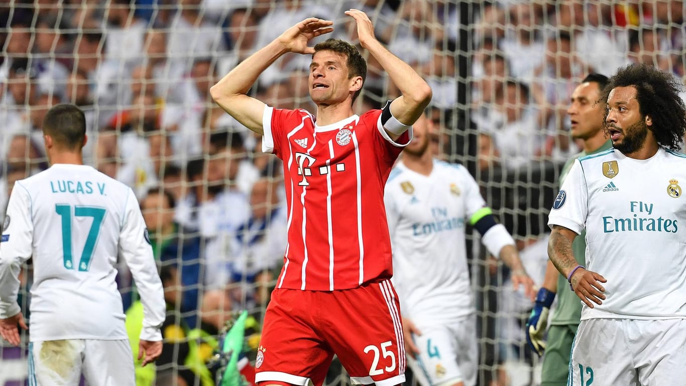 Thomas Müller nach einer vergebenen Chance: Der FC Bayern hatte Real Madrid im Bernabeu am Rande der Niederlage.