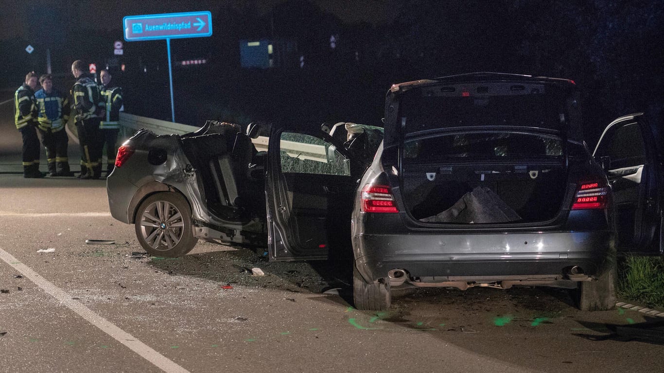 Autounfall bei Kehl: Vier Menschen sind bei einem Frontalzusammenstoß ums Leben gekommen.
