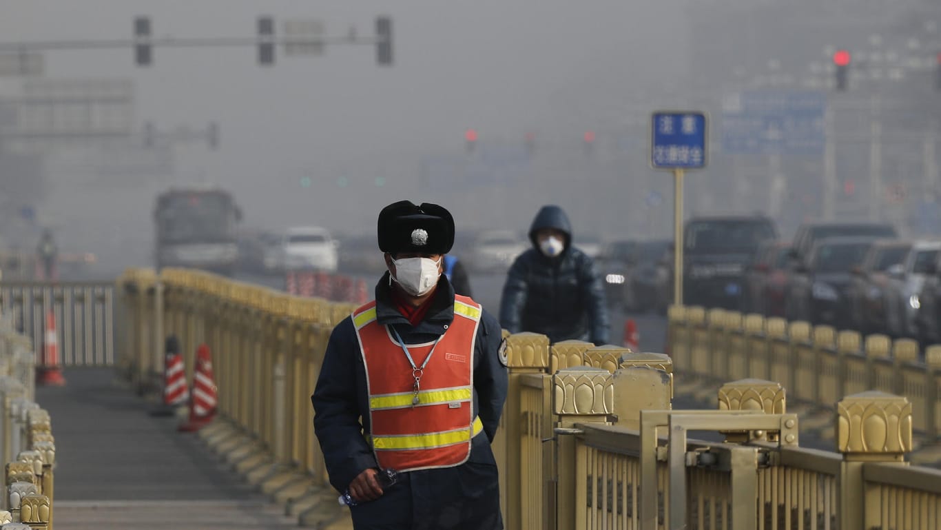 Smog in Peking: Laut WHO atmen neun von zehn Menschen verpestete Luft ein.