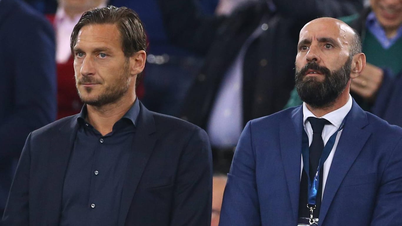 Sauer: Roma-Sportdirektor Monchi (r.) mit Francesco Totti.