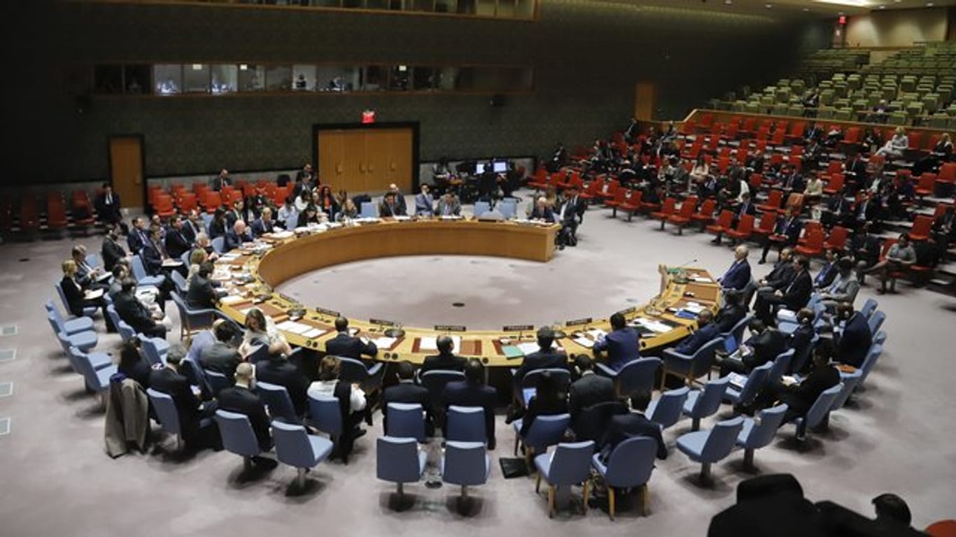 Dem Sicherheitsrat gehören die fünf Vetomächte sowie zehn wechselnde Mitglieder an.