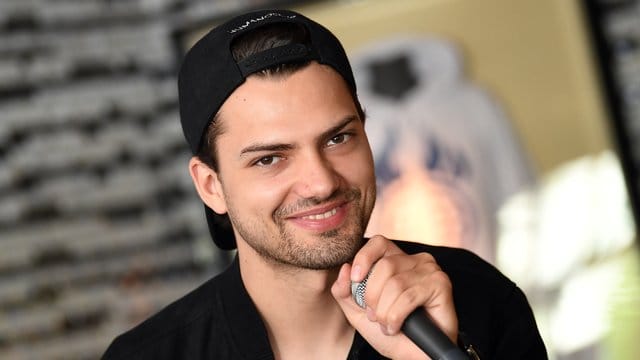 Der Musiker Jimi Blue Ochsenknecht spielt erstmals Theater.