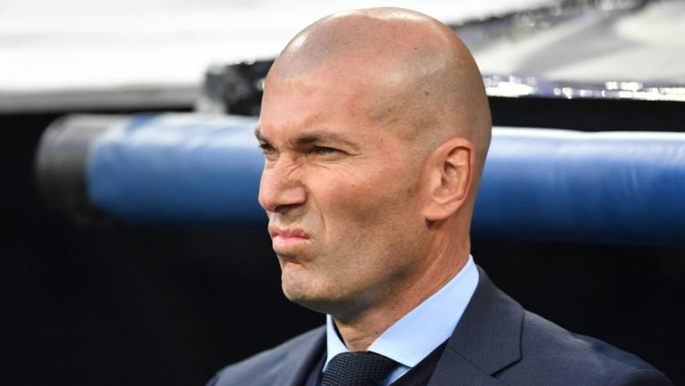 Zinedine Zidane: Der Real-Trainer erhitzt mit seinem Team die Gemüter der Spanier.