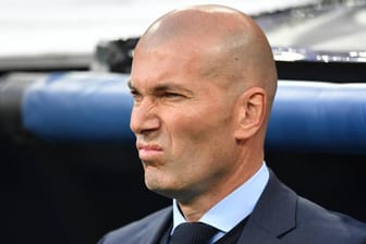 Zinedine Zidane: Der Real-Trainer erhitzt mit seinem Team die Gemüter der Spanier.