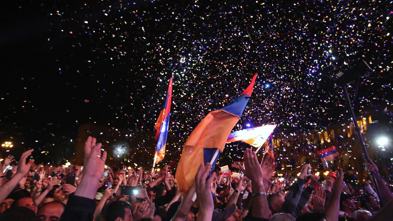 Proteste in Armenien: Ich habe viele Revolutionen in den Nachrichten verfolgt. In keiner von ihnen gab es aber Konfetti.